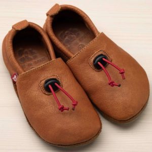 pololo-nos-barefoot-slippers-cordel-leather-sole-cord stopper-light brown-frontal